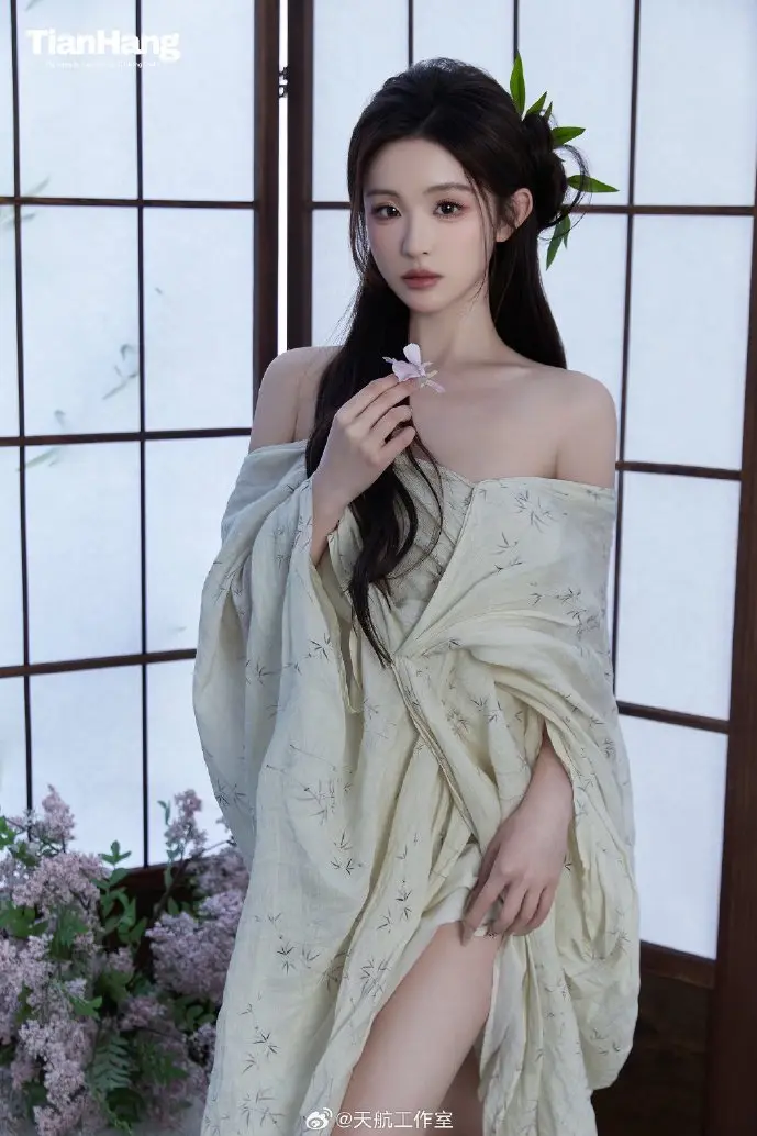 QQ下载页面流量趋势